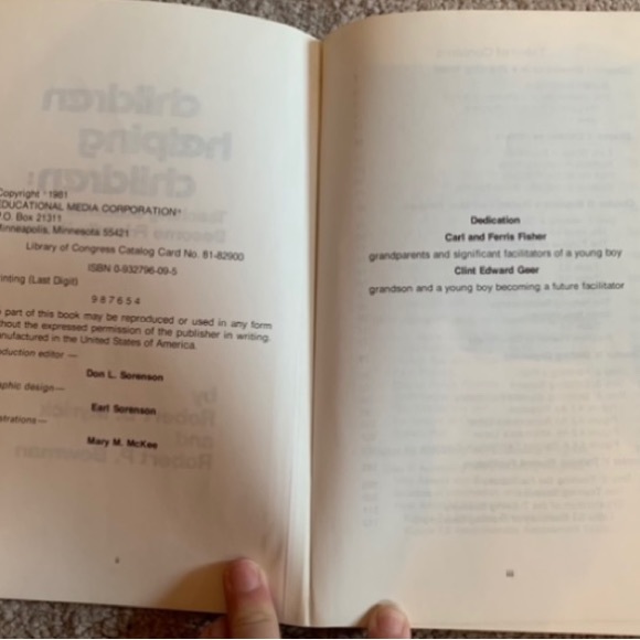 Children helping children: Teaching students to become friendly helpers book! - Picture 2 of 9